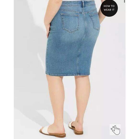 Torrid Light Wash Denim Button Front Midi Skirt 12 Women’s Blue - Picture 6 of 6
